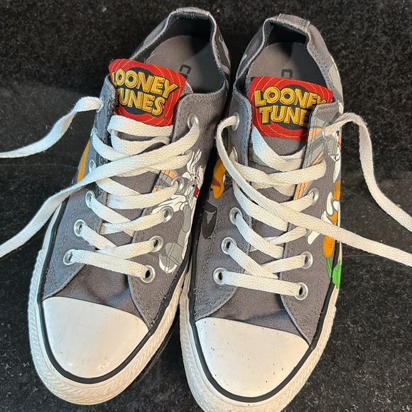 Converse Sneakers Bugs Bunny Looney Tunes Daffy Duck unisex women 8 men 6 - Picture 3 of 12